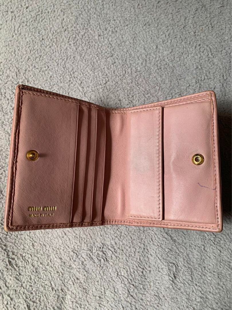 Miu Miu wallet in matelasse pink with box, shipped from