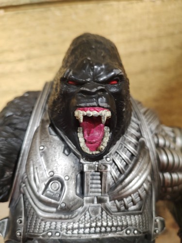 McFarlane Raw10 Cy-Gor Cybernetic Gorilla Cyborg 12" Action Figure King Kong - Picture 2 of 9