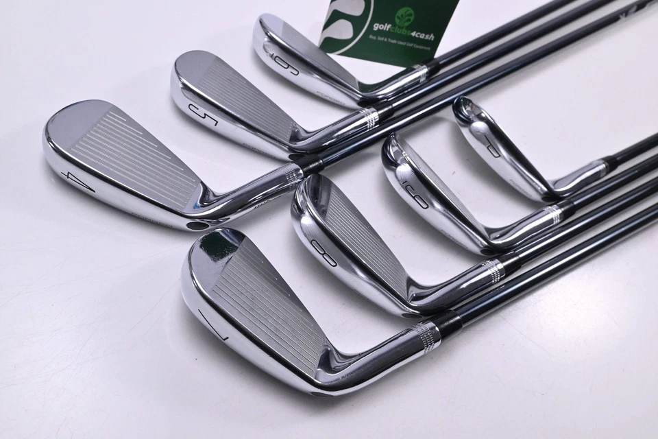 Wilson Staff Model CB 2024 Irons / 4-PW / Regular Flex UST Recoil Dart 65 Shafts - Image 4 of 4