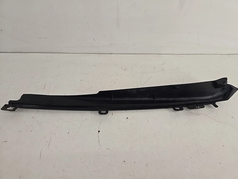 Protector moldura guardabarros delantero izquierdo Toyota Camry 2007-2011 53825-06020 OEM Foto 3 de 4