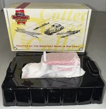 Matchbox Collectible’s Beefeater 1929 Morris Light Van 1:43 scale YYM37793