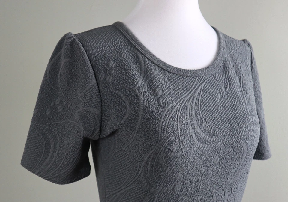 LULAROE текстурированный пейсли выбитый эластичной плиссированные Амелия платье размер маленький - Изображение 3 из 4