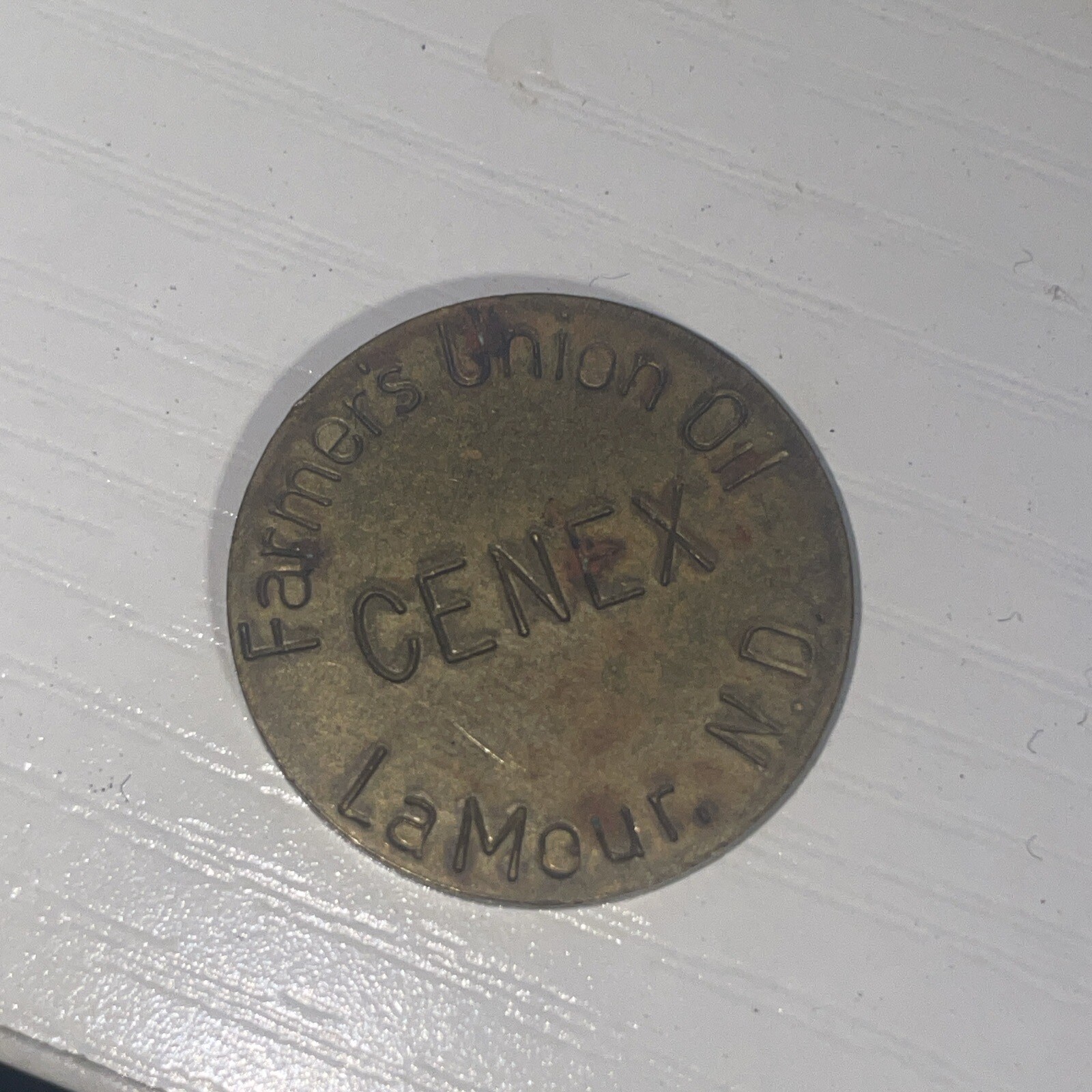 LA MOUR NORTH DAKOTA CENEX FARMER'S UNION OIL TOKEN INSTITUTO