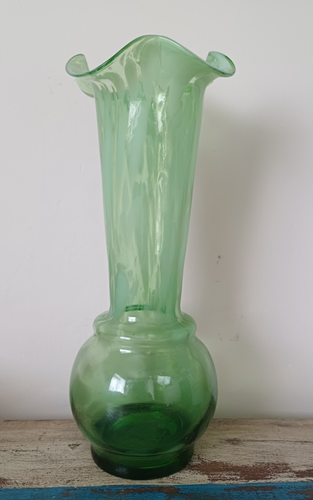 Victorian Stourbridge large spatter hand-blown glass flower vase - circa 1890 - Picture 10 of 16