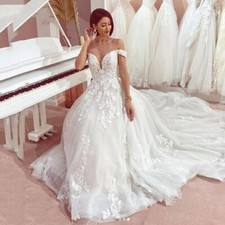 Elegante Lace Wedding Dresses Off Shoulder Tulle Applique Bridal Gwons Train