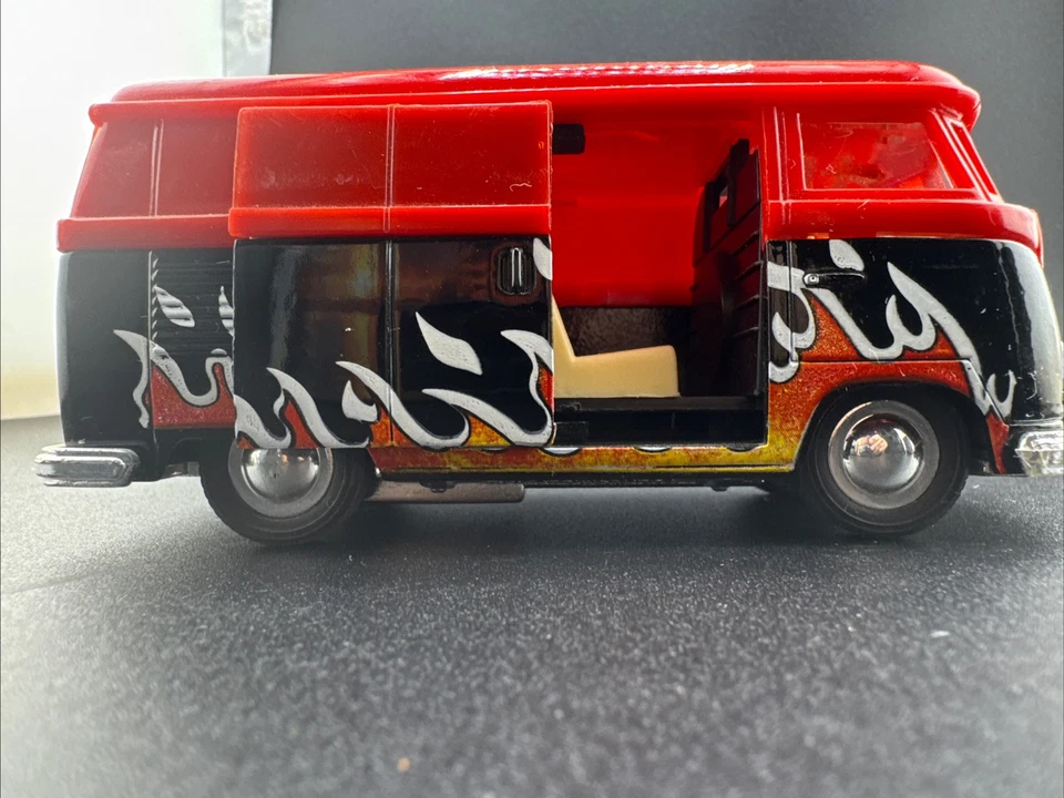 Autobús de juguete Sunny Volkswagen Foto 2 de 4