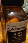 Mallinckrodt Sodium Sulfate Anhydrous Low Nitrogen 1 lb (453.6 g) 8016 — photo 1