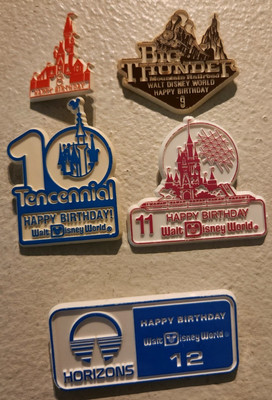 Walt Disney Happy birthday pins in pack 5 total