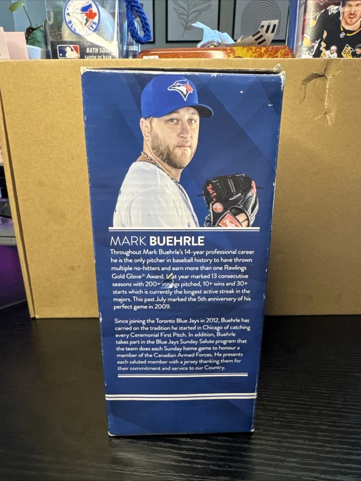 Mark Buehrle Bobblehead Toronto Blue Jays 2014 BNIB SGA MLB Baseball - Image 4 of 4