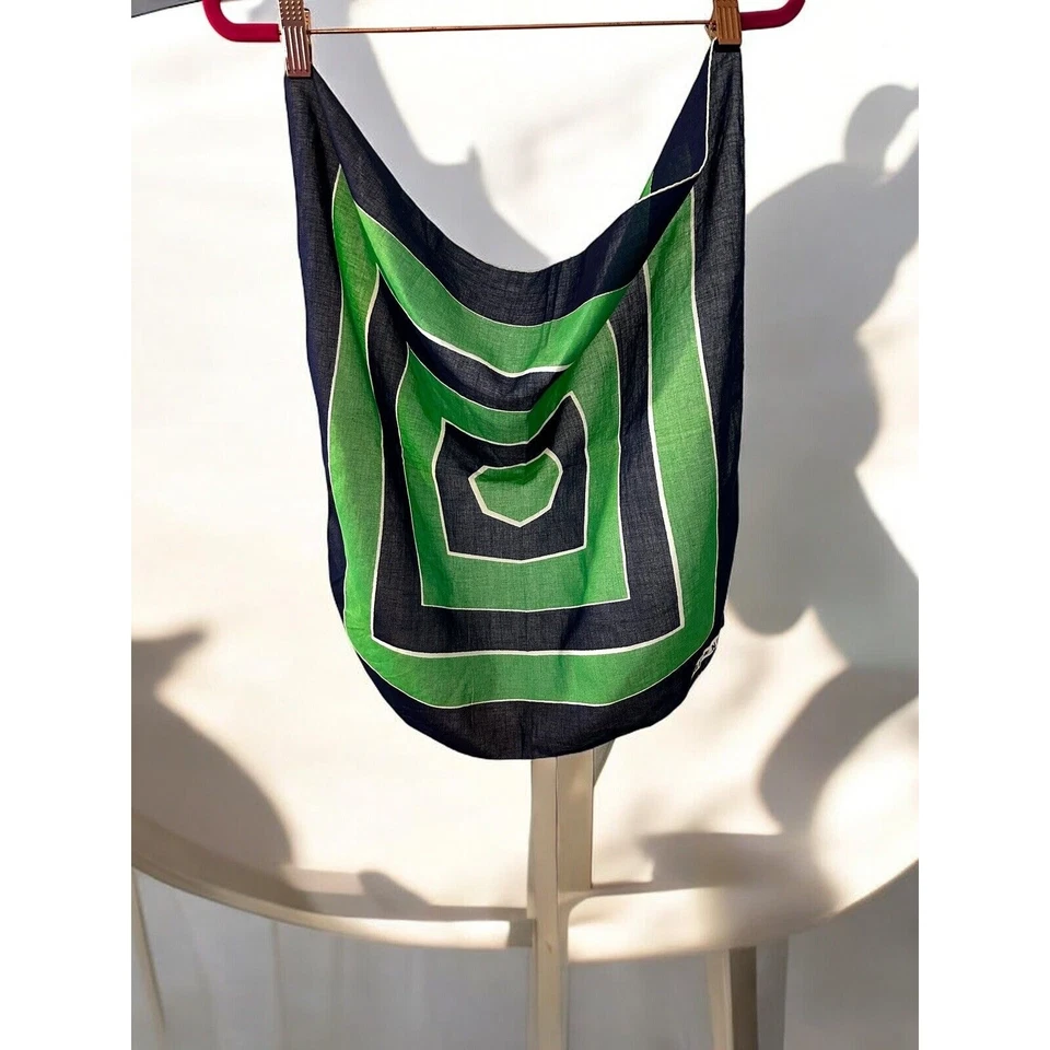 Bufanda Cuadrada Vintage Retro Givenchy Mod Bloque de Color Geométrica Azul Marino y Verde Foto 4 de 4