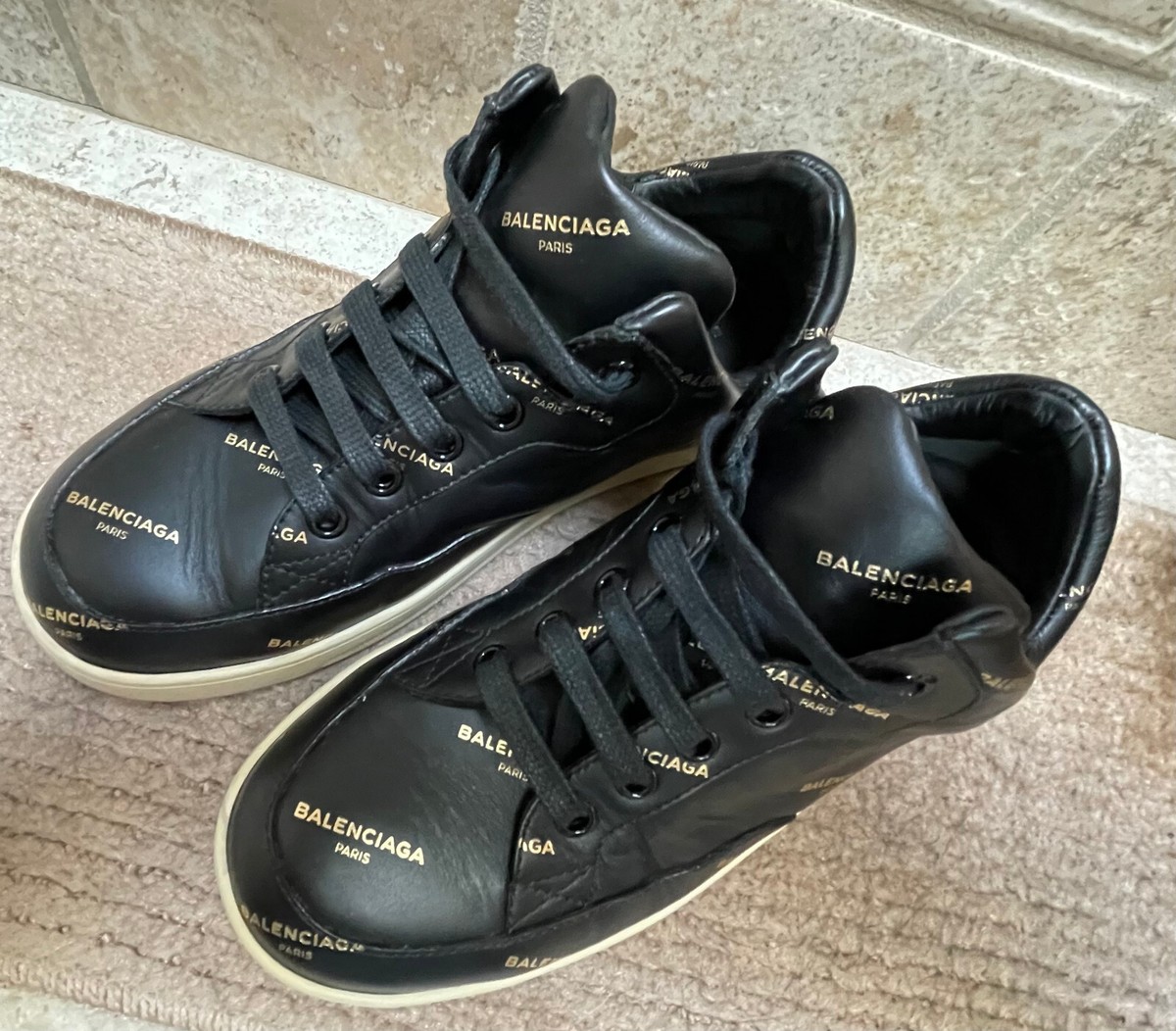 Authentic Balenciaga All-Over Logo Black Leather Sneakers Authentic Balenciaga All-Over Logo Black Leather Sneakers