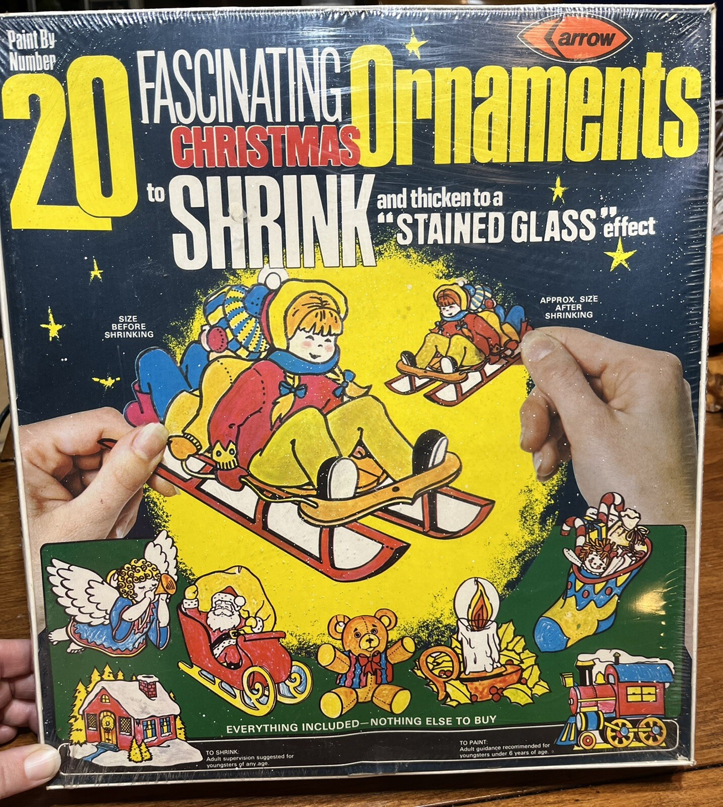 VTG Arrow 20 Fascinating Christmas Ornaments To Shrink Kit #3340 Sealed