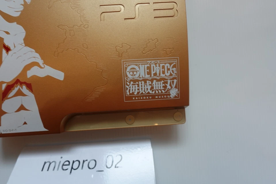 Consola Sony PlayStation 3 PS3 One Piece DORADA 320GB Solo Edición LIMITADA Foto 4 de 4