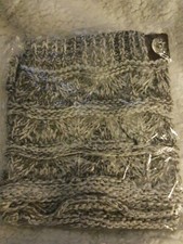 Original Ginger Snaps Swiss Knit Boot Topper Grayish/brown Cream  2 Snaps. NIP