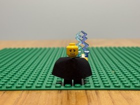 LEGO Ninjago Rise of the Snakes - Lloyd Garmadon Minifigure - njo0038 9457 9443