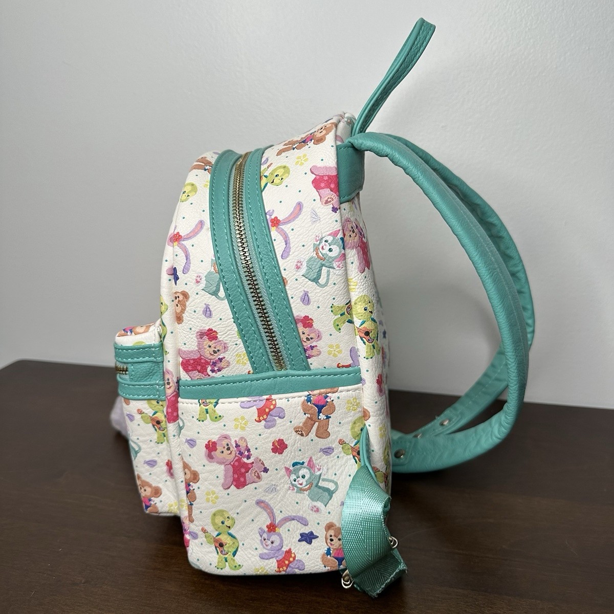Loungefly Aulani Duffy and Friends Backpack Disney Resort  display picture 2