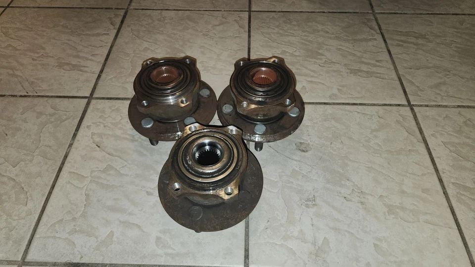 Rolamentos de cubo de roda traseira 2 dianteiros OEM MOPAR AWD 1 para 2009 a 2014 Dodge Charger 300 - Imagem 2 de 4