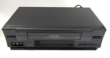 Vintage Toshiba W-528 VCR 4 Head Video Cassette Recorder Black TESTED No Remote