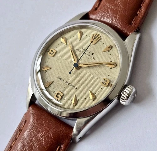 Rolex Oyster Royal 1957 Gents 6246 Vintage 32mm Watch, Quadrant Herringbone Dial