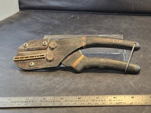 Craftsman Professional 37200 Handi-cut  Utility Cutter Sharp Blade