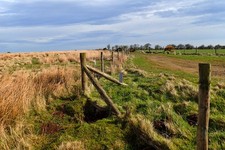 Photo 6x4 Fence Corner Stonegate/NZ7709 Comprising strainer post and two c2017