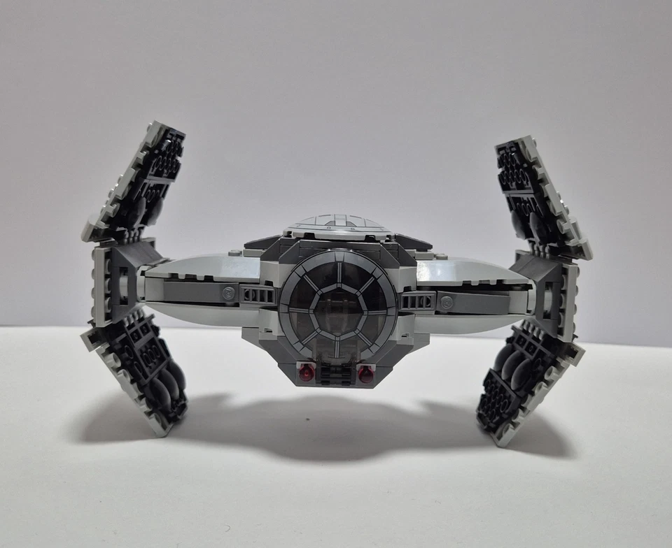 LEGO Star Wars 75082 TIE Advanced Prototype, foto 3 de 5