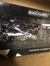 Minichamps 1/12 Honda NSR500 Loris Capirossi MotoGP 2002