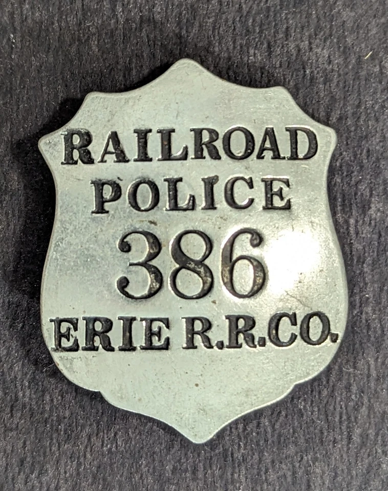 ***INSIGNIA DE POLICÍA RARA DE LA COMPAÑÍA FERROVIARIA ERIE TEMPRANA***386 Foto 3 de 3