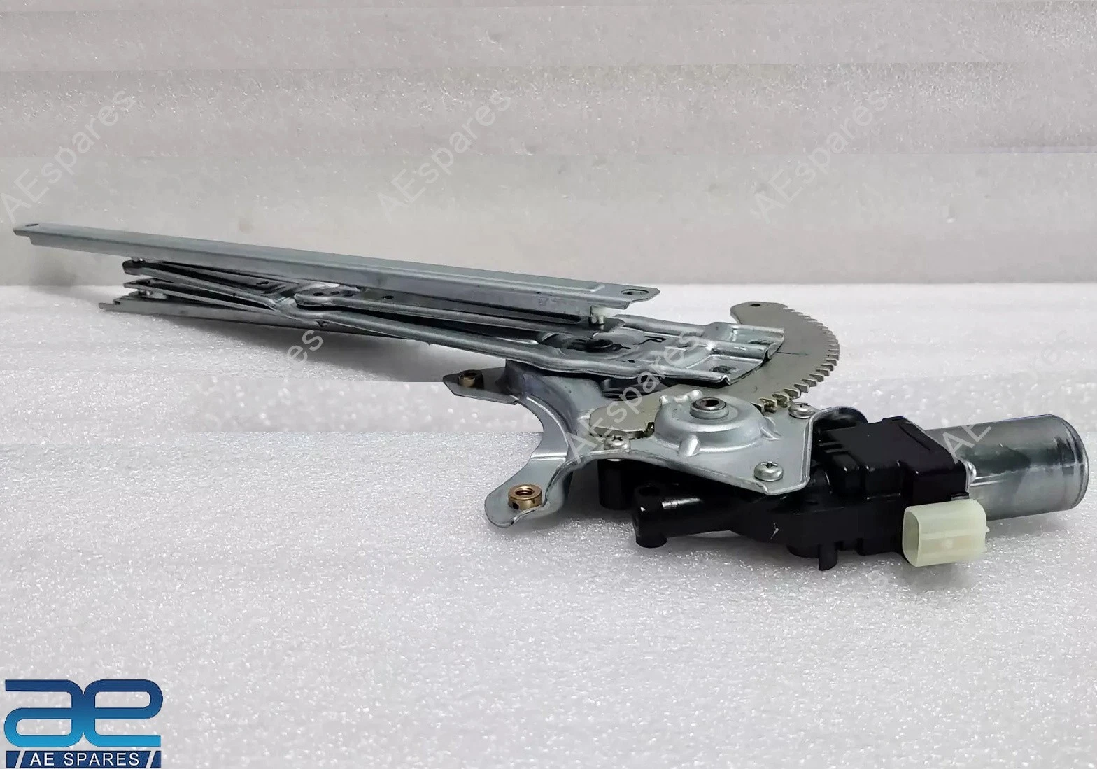 Rear Door Window Regulator RH For Suzuki Ertiga 2018-25 XL6 2019-25 83501M72R10 view 2