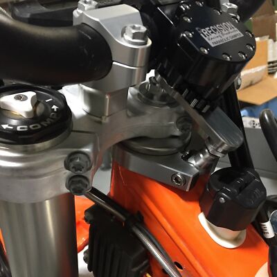 Precision Parabolic Damper 1-1/8 Stock Bar Mount Kit Front Hole