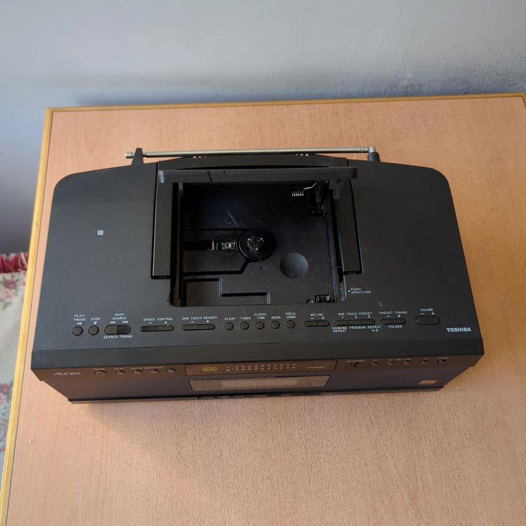 Toshiba Aurex Hi-Res Radio CD Player TY-AH1(K) Bluetooth USB SD Japan Toshiba Aurex Hi-Res Radio CD Player TY-AH1(K) Bluetooth USB SD Japan