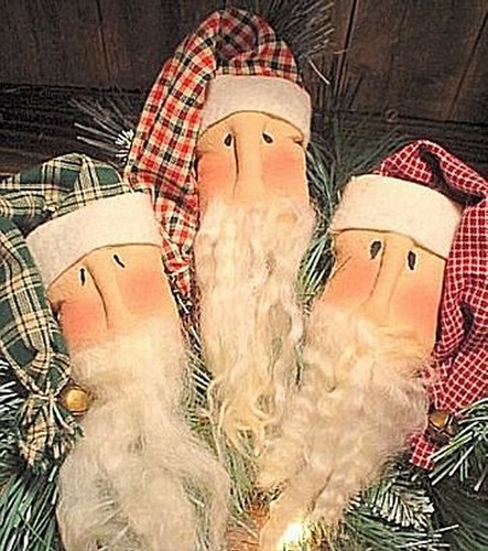 PATTERN Primitive Santa Head Ornaments Folkart wreath embellishment