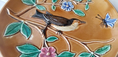 A pair of Antique Imperial Russian Kuznetsov Porcelain Plates Bird Fish Signed - Picture 7 of 11