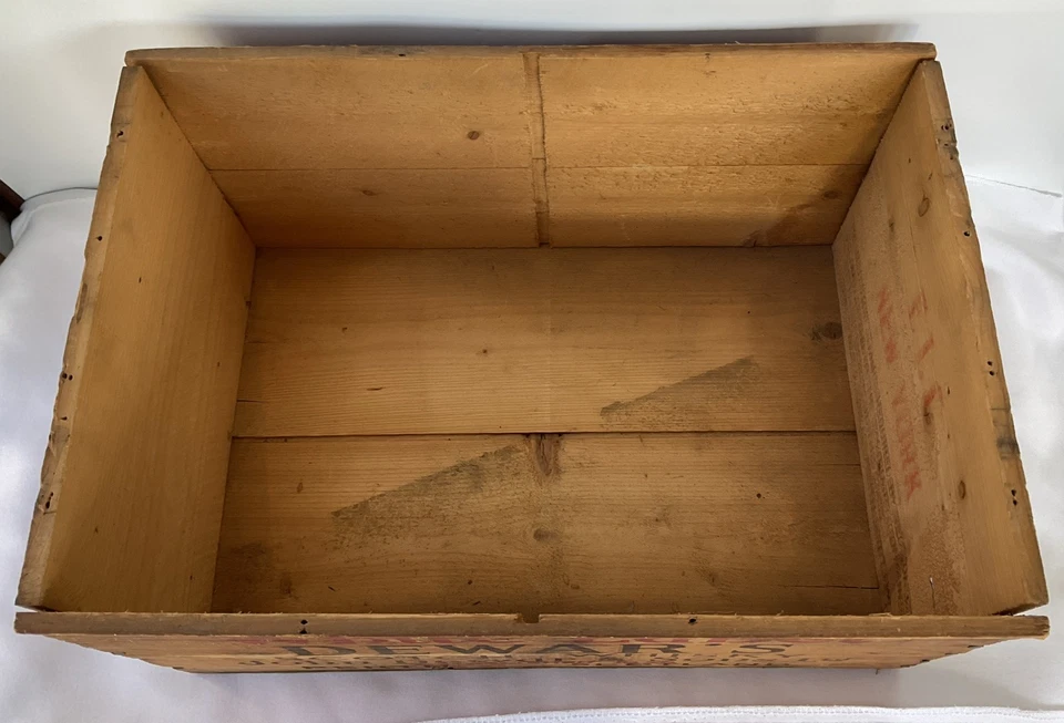 复古 Dewar's 白色标签苏格兰威士忌箱带盖 17 X 11 X 9 — 第 3/4 张图片