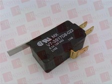 HONEYWELL V7-3S17D8-022 / V73S17D8022 (NEW NO BOX)