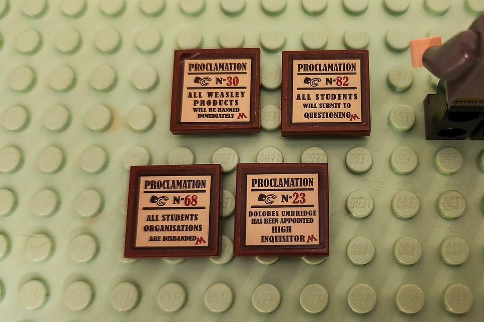 LEGO Harry Potter 75966 Hogwarts Room of Requirement, foto 3 di 4