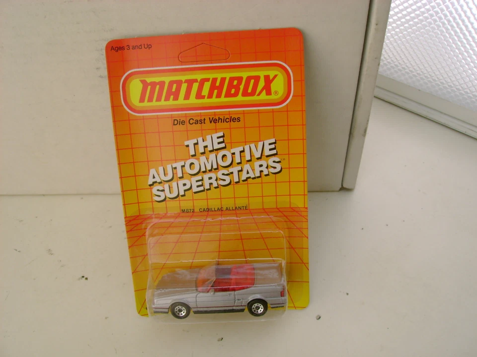 1987 MATCHBOX SUPERFAST MB 72 SILVER CADILLAC ALLANTE NEW ON CARD - Image 2 of 4