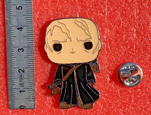 Pins STAR WARS The Mandalorian BOBA FETT Funko Pop! Lucasfilm Disney Lapel Pin Pins STAR WARS The Mandalorian BOBA FETT Funko Pop! Lucasfilm Disney Lapel Pin | Funko Pop | 2 Pins STAR WARS The Mandalorian BOBA FETT Funko Pop! Lucasfilm Disney Lapel Pin | Funko Pop