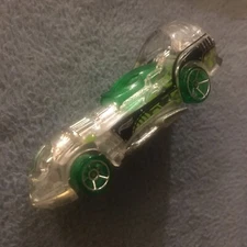 2014 Hot Wheels Clear/Green/Silver Rocket Power Model Car CDV46