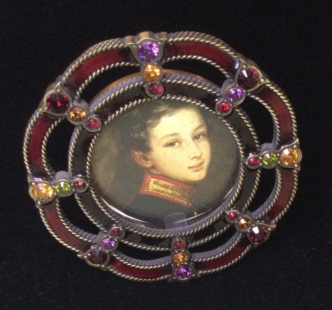 JAY STRONGWATER Small Red Enamel Round 3 inch Photo Frame Swarovski