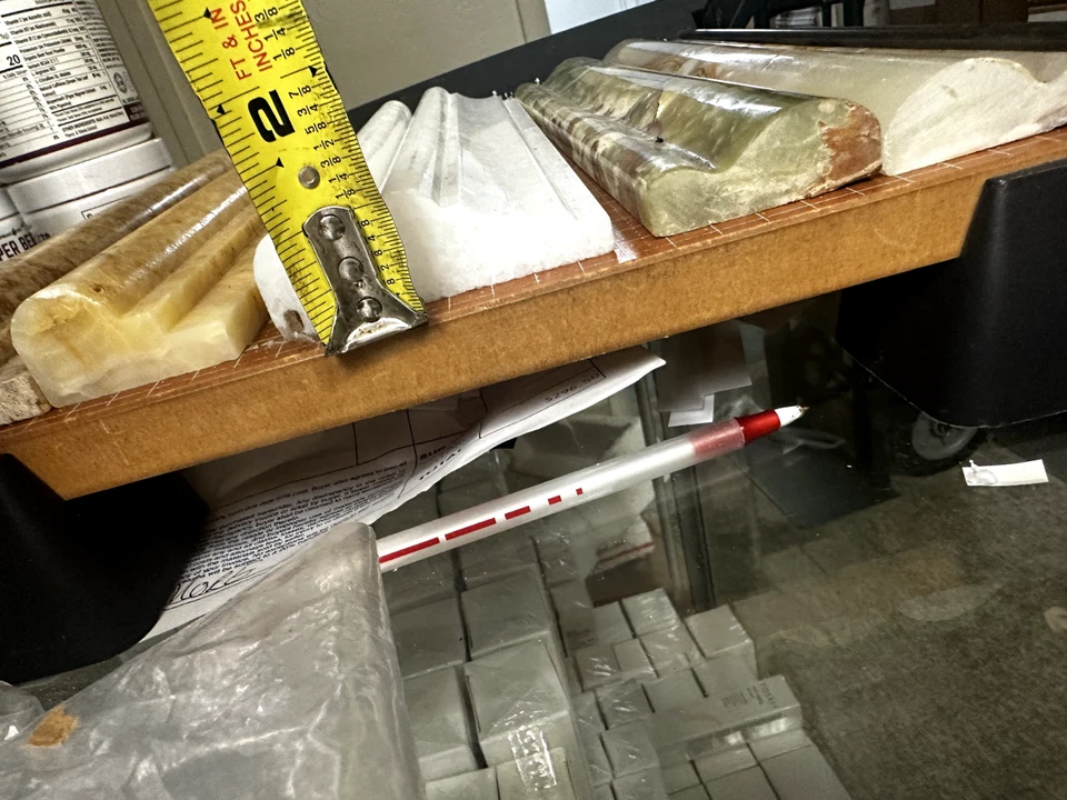 Riel Silla, Lápiz Ónix Piedra Natural Moldura 12" Largo Foto 3 de 4