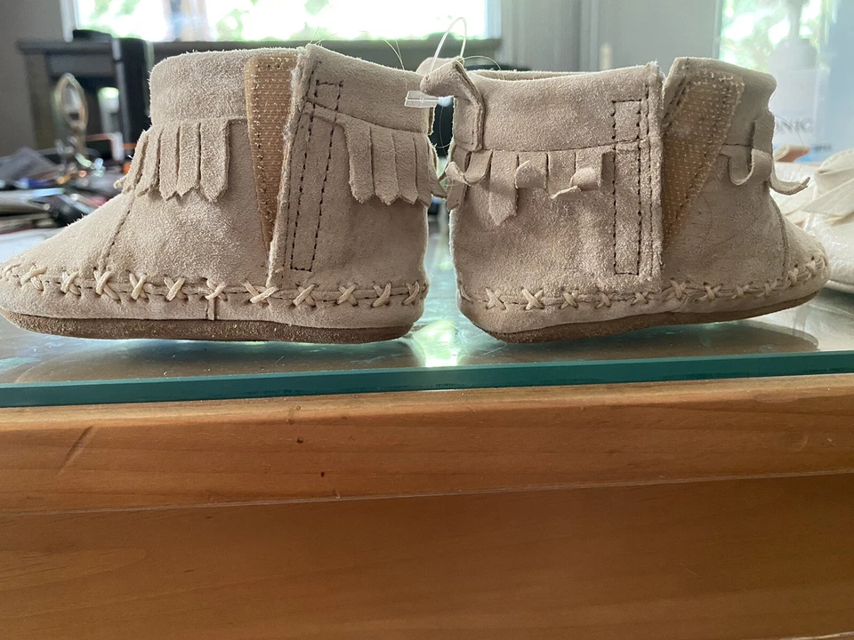 Moccasins - Image 4 of 4