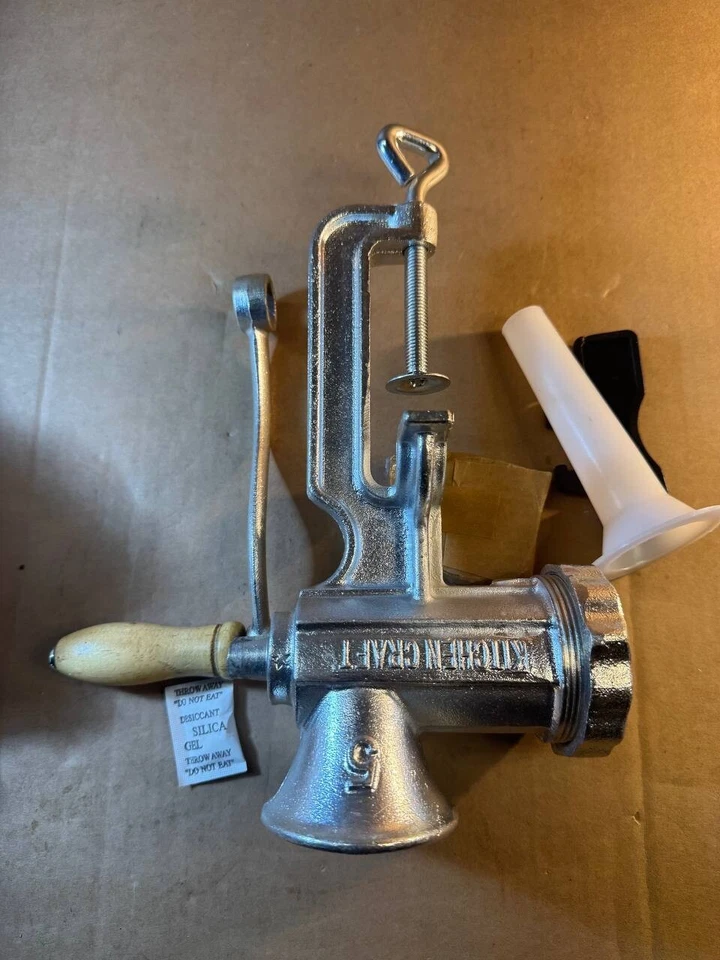 Picadora de carne KitchenCraft en caja de regalo, hecha en casa no. 5, picadora manual, hierro fundido, Foto 4 de 4