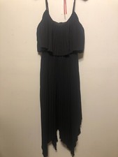Size 8 Black White Closet Pleated Dress
