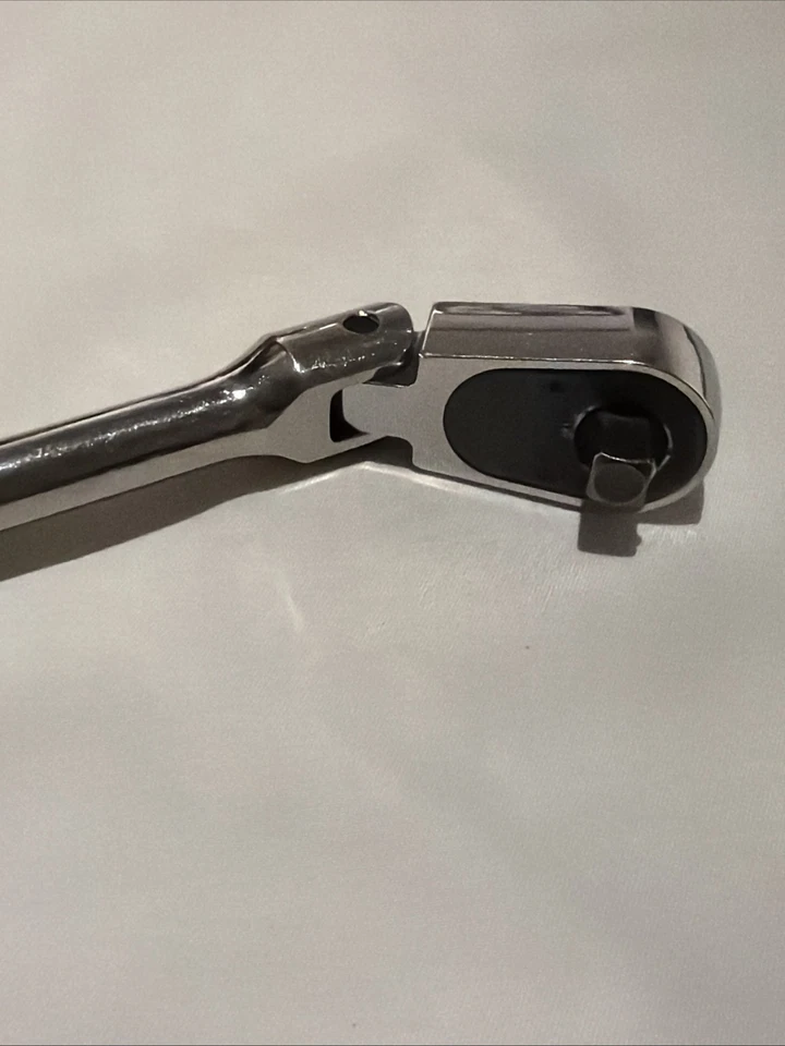 Snap-on TSLF936 1/4” Drive Flex Head Speed Handle Ratchet - Image 2 of 4