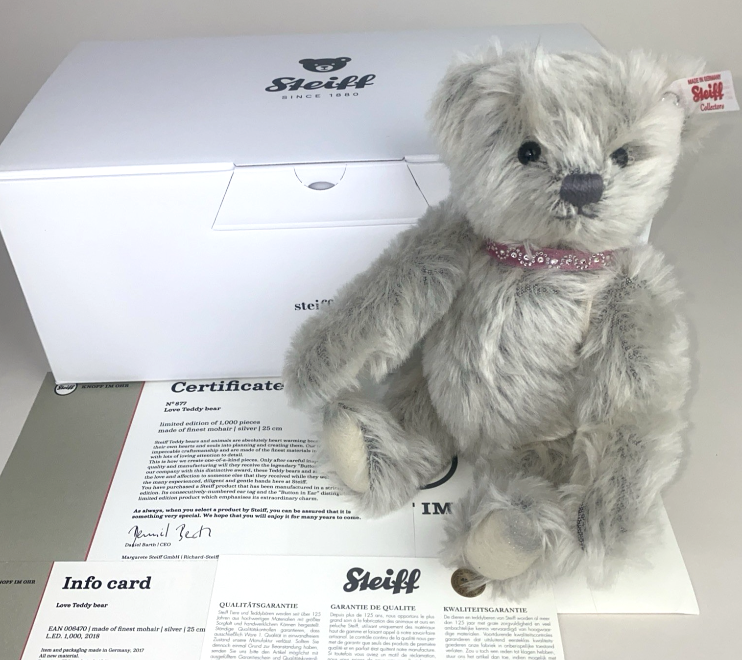 Steiff 2018 ""Love"" Teddy Bear - Silver Swarovski Ltd Edition 25cm EAN:006470