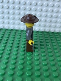 Mr. Cunningham 1279 5987 Baby Dinosaur Dino Island LEGO&reg; Minifigure