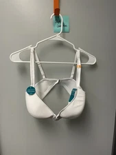 NWT Vanity Fair Comfort Criss Cross Ladies White Bra - Size 34DD