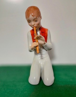HEREND Hungary Fine China Figurine - Boy Playing Flute - 6.75''