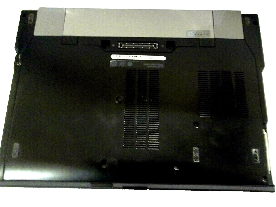 Dell Latitude E6410 - 14.1"  Laptop-Core i5 560M - 4 GB RAM For Parts or Repair - Image 3 of 4